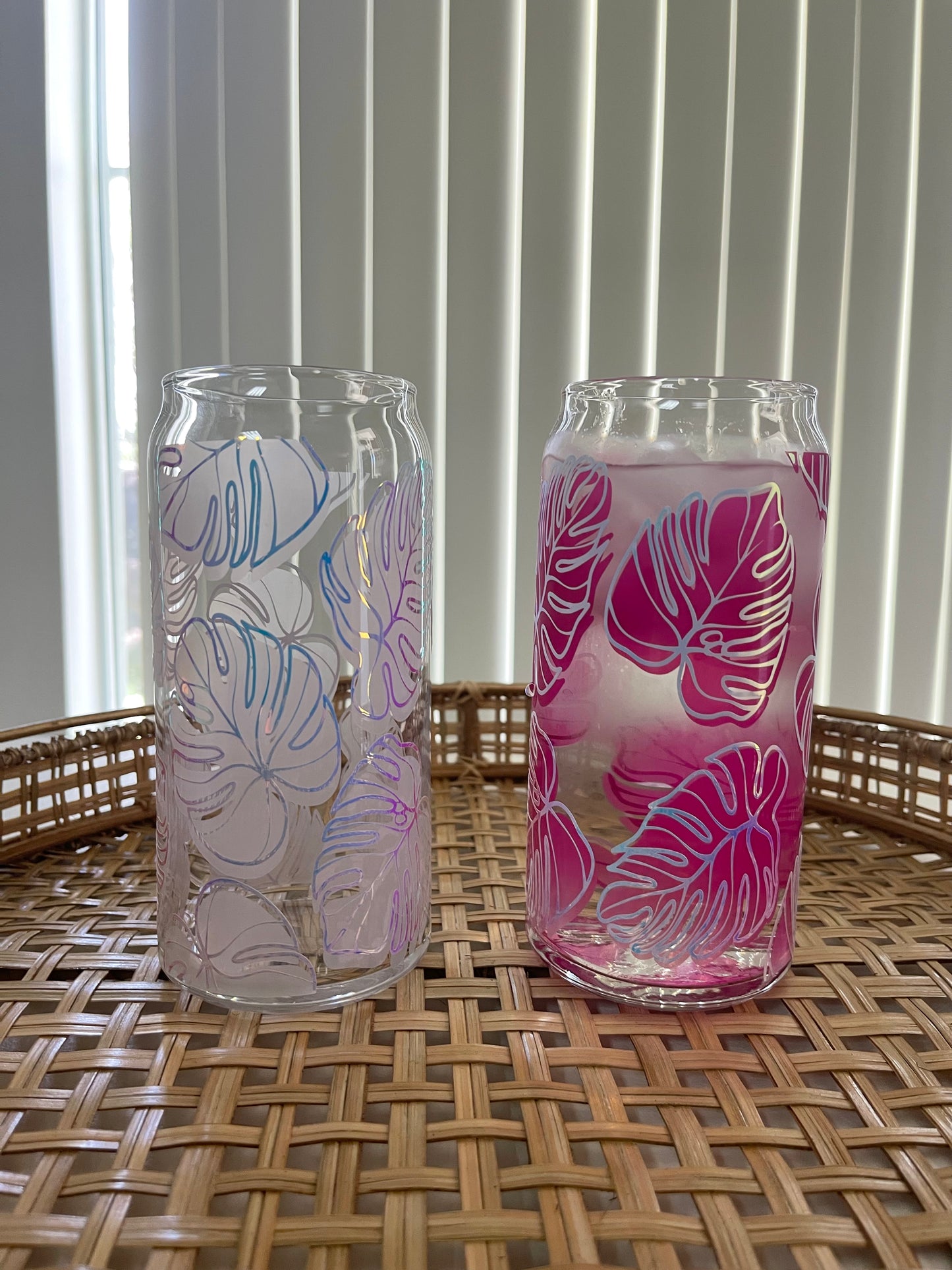 Monstera changing libbey beer can glass cup | COLD COLOR CHANGING | Translucent to Bright Pink with Holographic Opal outline | NEW NEW
