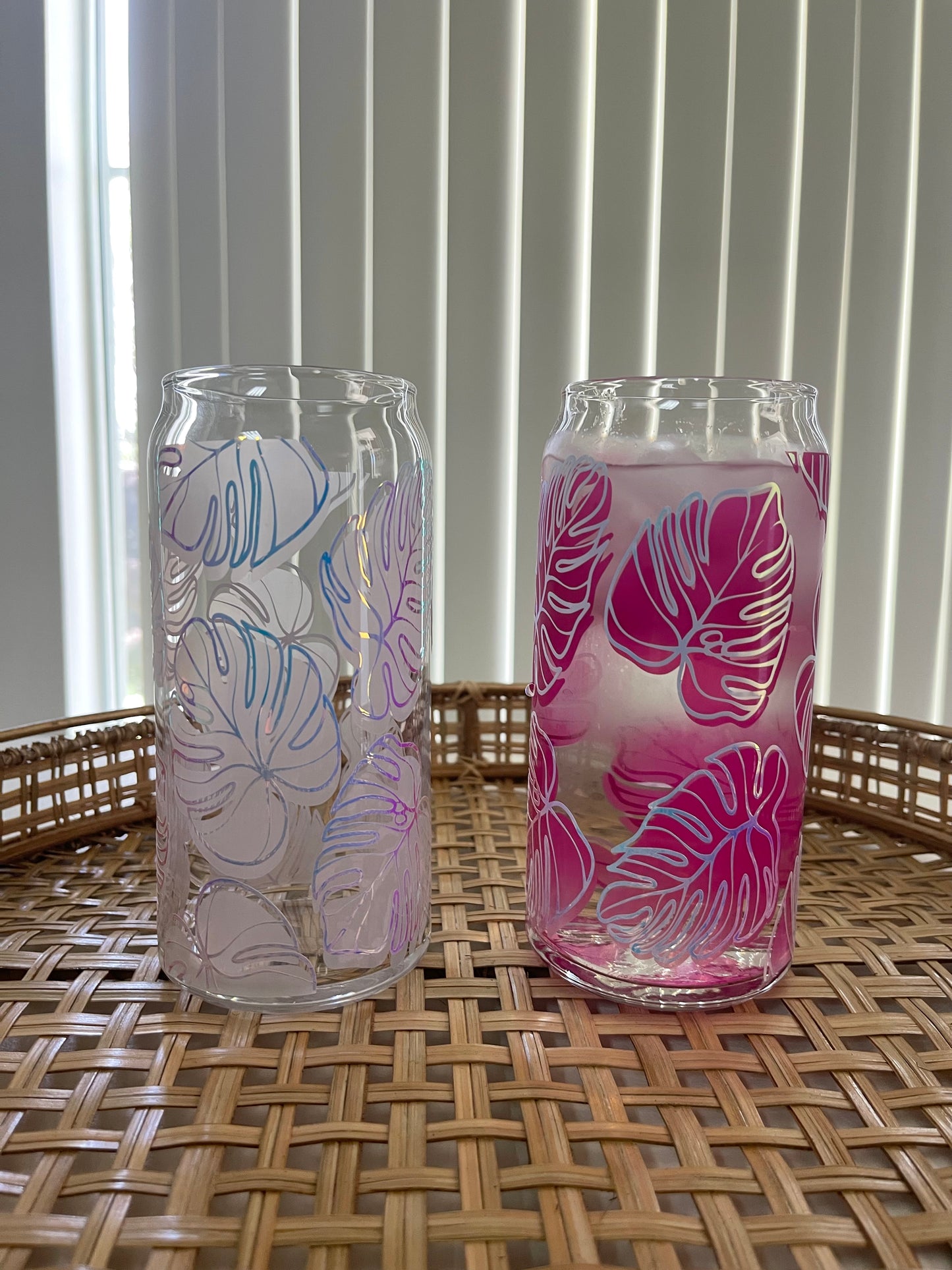 Monstera changing libbey beer can glass cup | COLD COLOR CHANGING | Translucent to Bright Pink with Holographic Opal  outline | NEW NEW